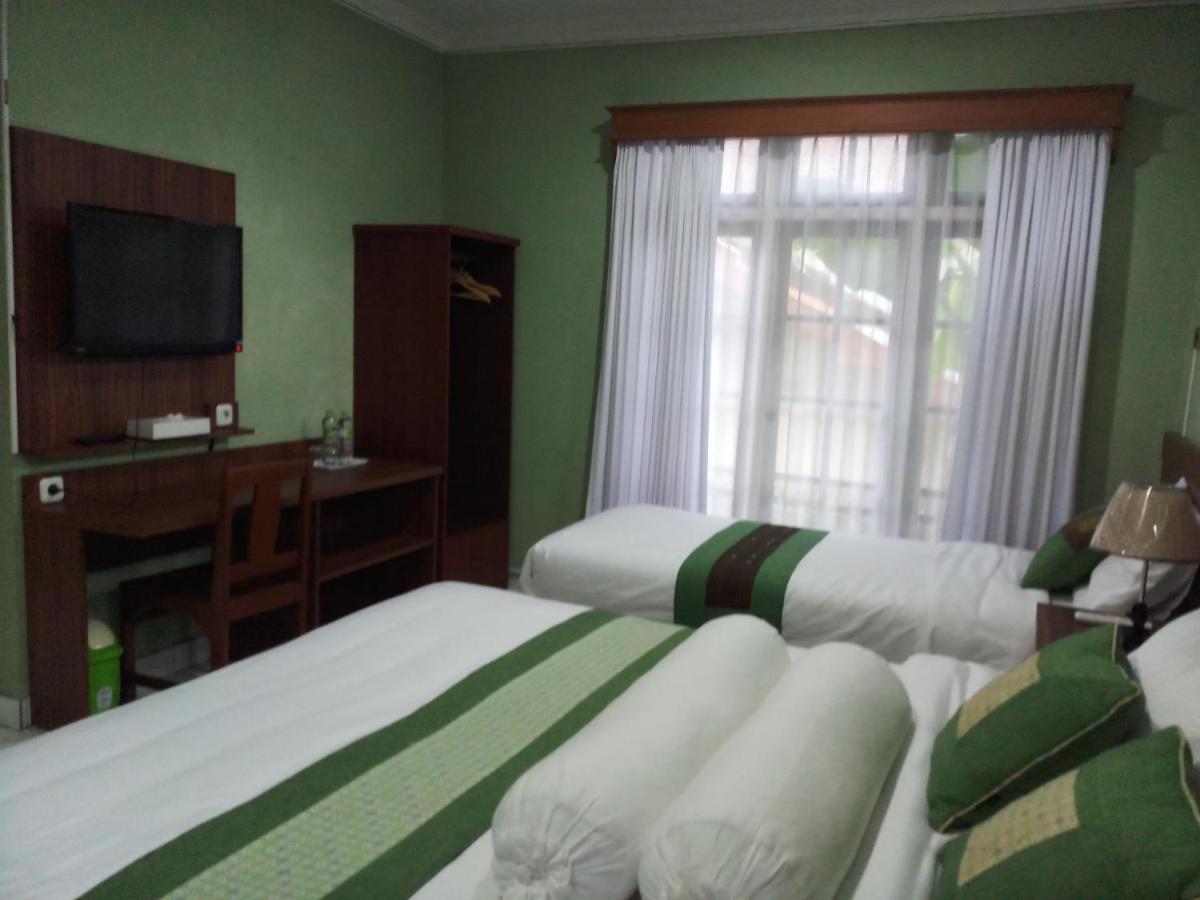 Griya Jene Homestay Syariah Ngabean Екстер'єр фото