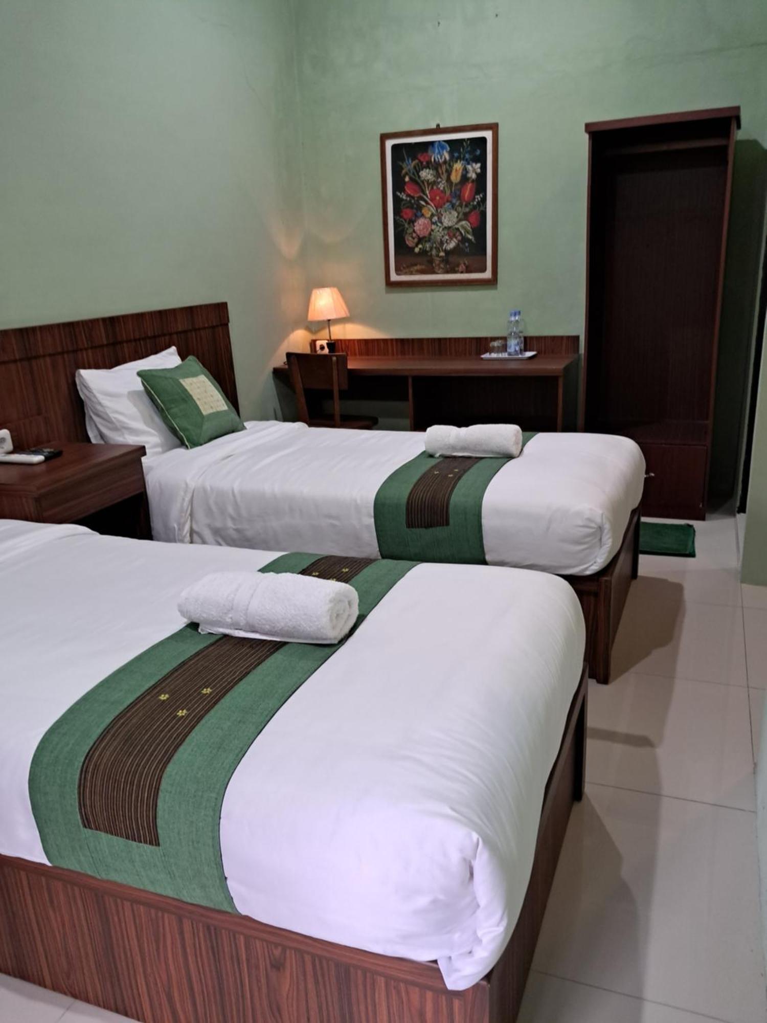 Griya Jene Homestay Syariah Ngabean Номер фото